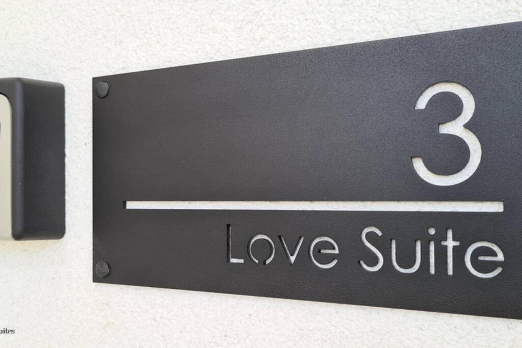 Love Suite Mörbisch am See Exteriör bild